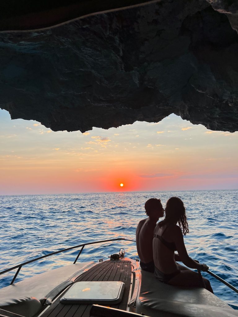 B0E3D13F-5EF8-4DE6-A4B9-6BAD969E631A