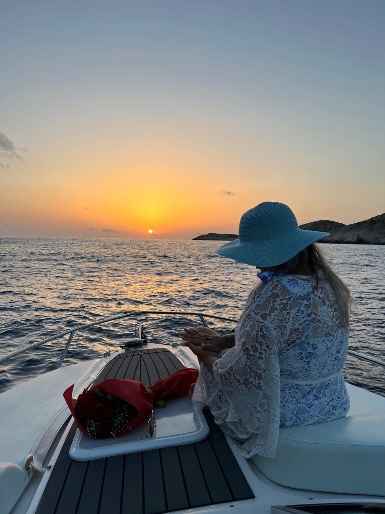 E62FF9BD-9E8D-4EB3-B141-7C7097EE1671